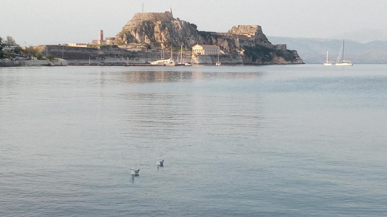 Casa Theotoki * Anemomylos
